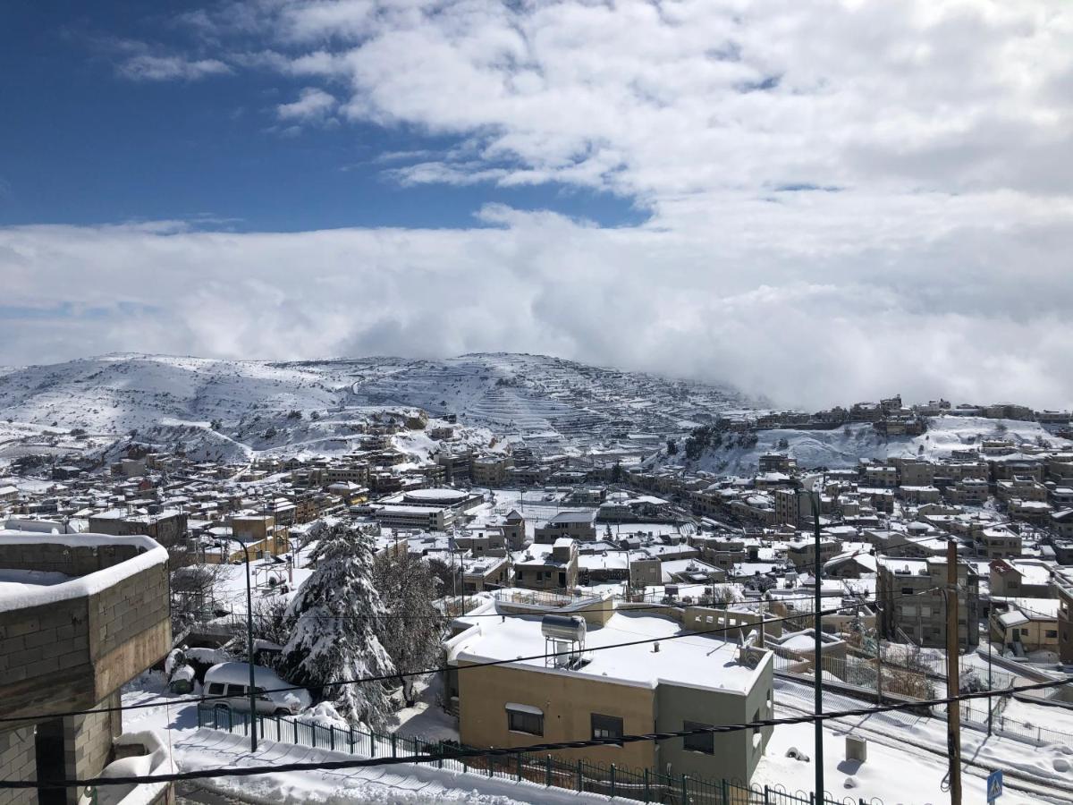Sleepwell Suite Majdal Shams Esterno foto
