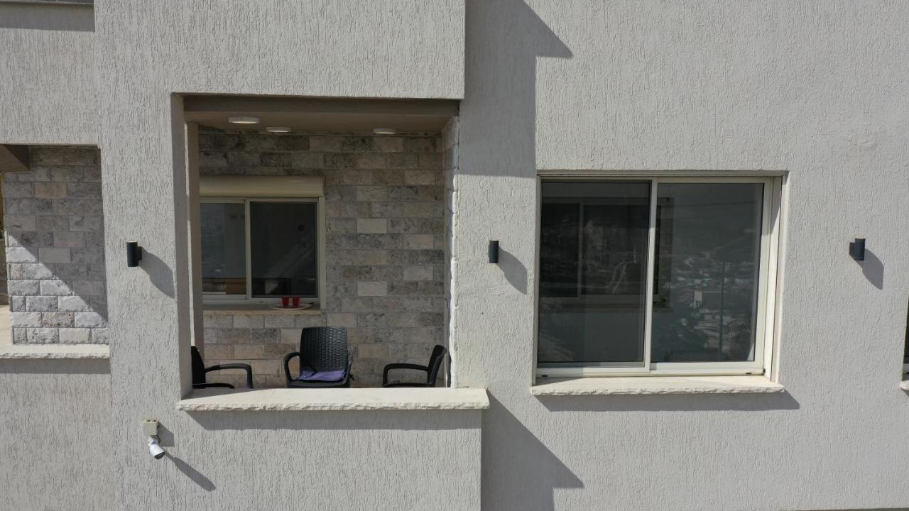 Sleepwell Suite Majdal Shams Esterno foto