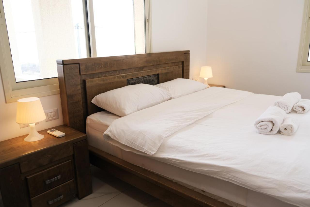 Sleepwell Suite Majdal Shams Esterno foto